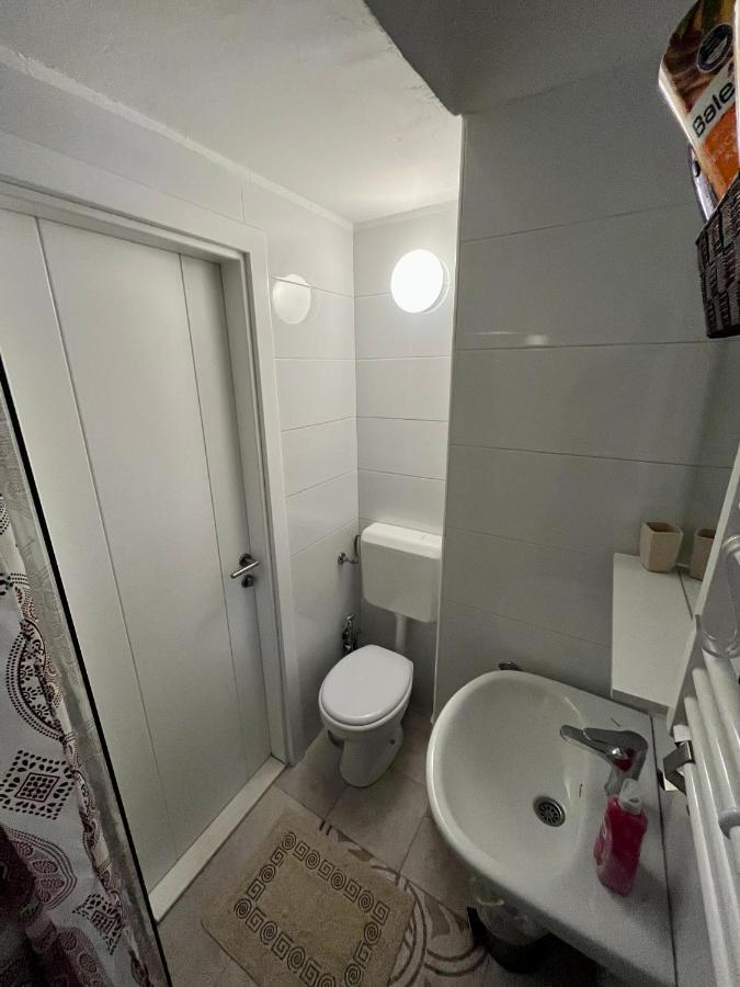 Apartmani Grand Market Sarajevo Ngoại thất bức ảnh
