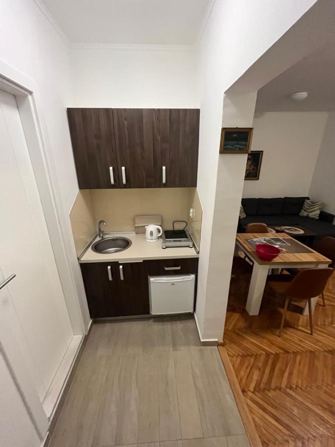 Apartmani Grand Market Sarajevo Ngoại thất bức ảnh