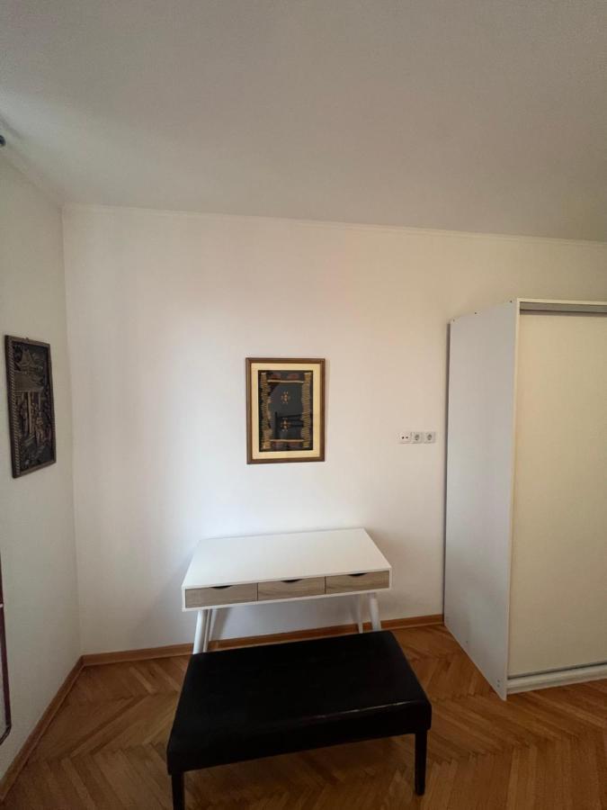 Apartmani Grand Market Sarajevo Ngoại thất bức ảnh