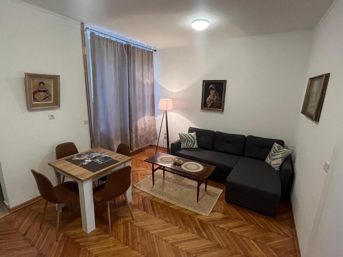 Apartmani Grand Market Sarajevo Ngoại thất bức ảnh
