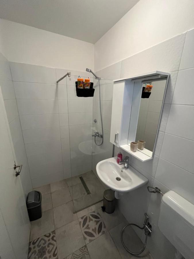 Apartmani Grand Market Sarajevo Ngoại thất bức ảnh